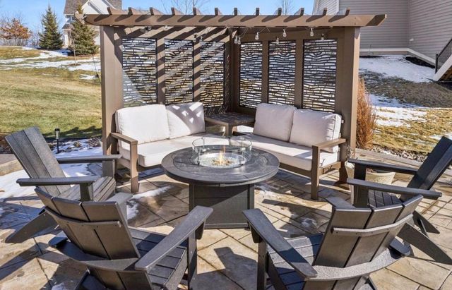 15085 54th Avenue N, Plymouth, MN 55446