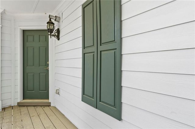 374 Ivy Glen Circle, Avondale Estates, GA 30002