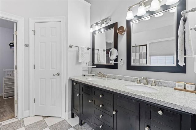 374 Ivy Glen Circle, Avondale Estates, GA 30002