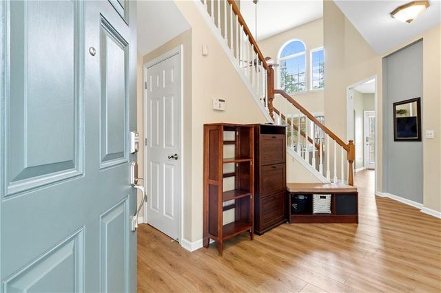 374 Ivy Glen Circle, Avondale Estates, GA 30002