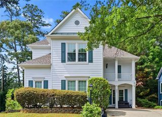 374 Ivy Glen Circle, Avondale Estates, GA 30002