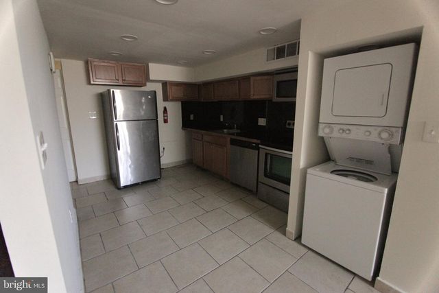 1718 W NORRIS ST, Philadelphia, PA 19121