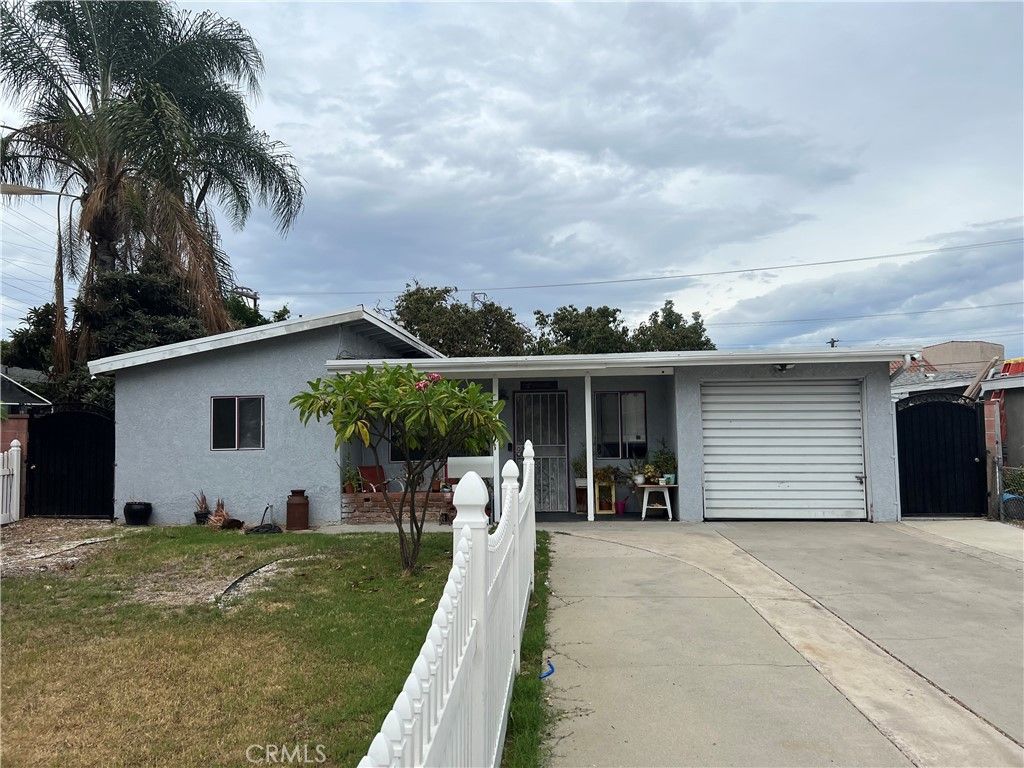 305 E Valencia, Fullerton, CA 92832 — exterior