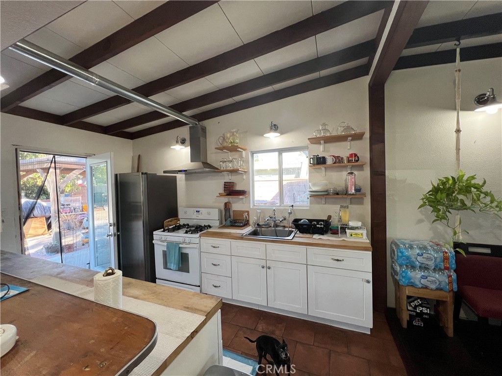 305 E Valencia, Fullerton, CA 92832 — photo 5