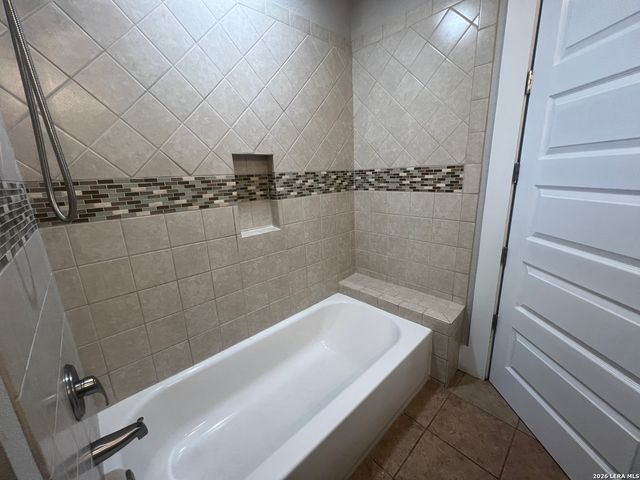 16862 Fm 306, Canyon Lake, TX 78133