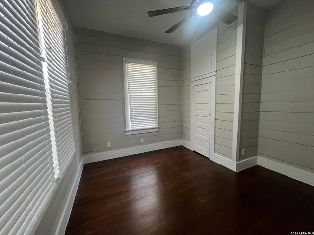 16862 Fm 306, Canyon Lake, TX 78133