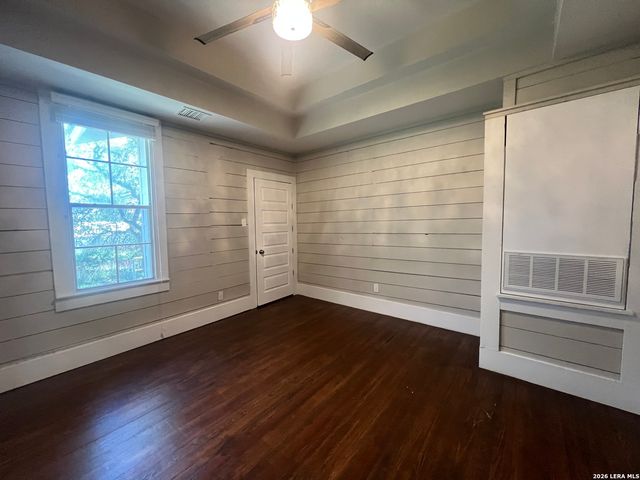 16862 Fm 306, Canyon Lake, TX 78133