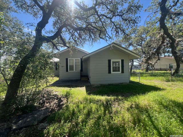 16862 Fm 306, Canyon Lake, TX 78133