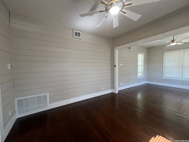 16862 Fm 306, Canyon Lake, TX 78133