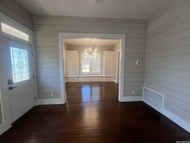 16862 Fm 306, Canyon Lake, TX 78133