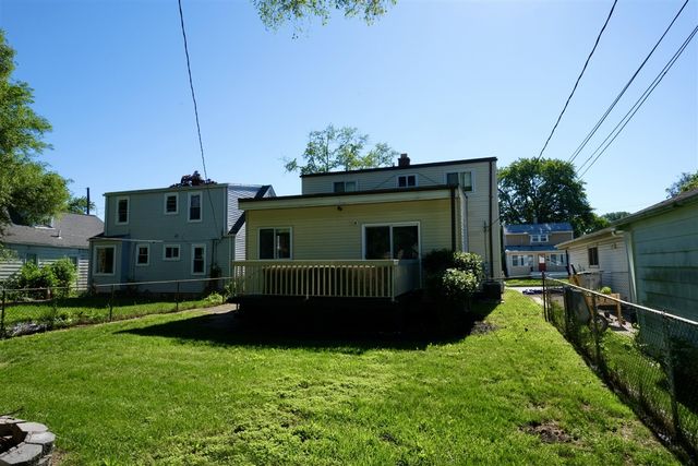 23147 Melville Avenue, Hazel Park, MI 48030