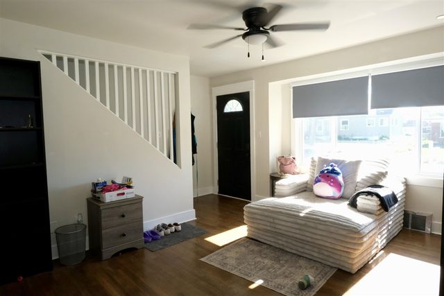 23147 Melville Avenue, Hazel Park, MI 48030