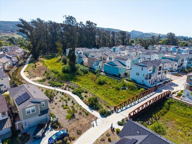 905 Madonna Road 39, San Luis Obispo, CA 93405