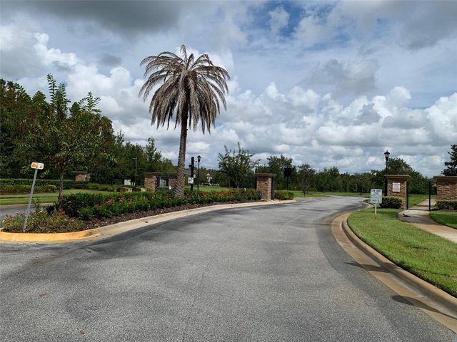 19335 PADDOCK VIEW DRIVE, Tampa, FL 33647