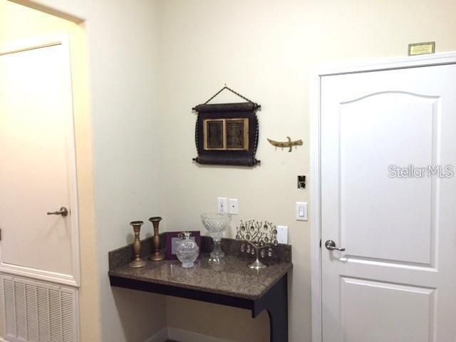 19335 PADDOCK VIEW DRIVE, Tampa, FL 33647