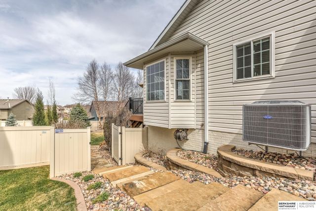 19750 Bellbrook Boulevard, Gretna, NE 68028