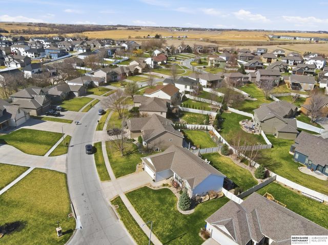 19750 Bellbrook Boulevard, Gretna, NE 68028