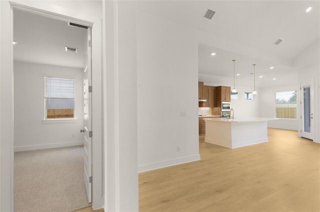 116 Monza BND, Liberty Hill, TX 78642