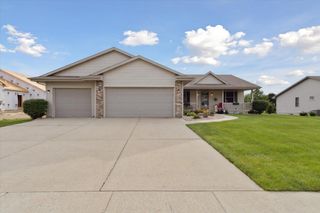 753 Red Hawk Drive, Milton, WI 53563
