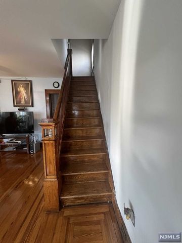 26 Woodland Avenue, Little Ferry, NJ 07643