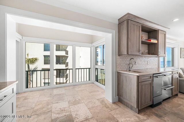 2303 COSTA VERDE Boulevard 302, Jacksonville Beach, FL 32250