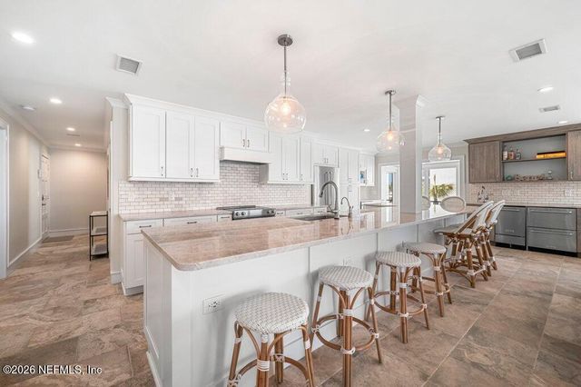 2303 COSTA VERDE Boulevard 302, Jacksonville Beach, FL 32250