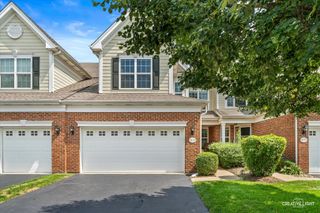 1123 Pine Valley Court, Elgin, IL 60124