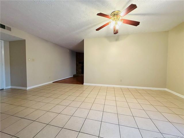 6809 Timbercroft Lane, Fayetteville, NC 28314