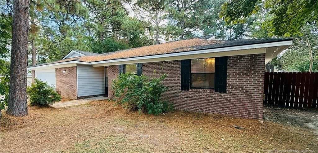 6809 Timbercroft Lane, Fayetteville, NC 28314