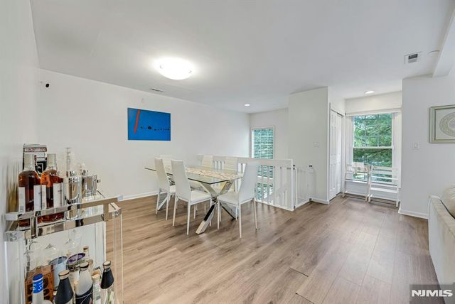 7 Eagles Notch Drive 4, Englewood, NJ 07631