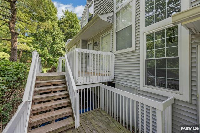 7 Eagles Notch Drive 4, Englewood, NJ 07631