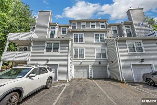 7 Eagles Notch Drive 4, Englewood, NJ 07631