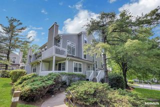 7 Eagles Notch Drive 4, Englewood, NJ 07631