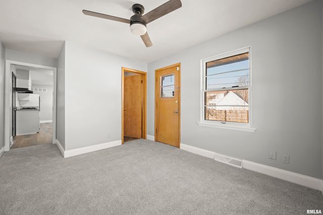 1021 W WESTWOOD Drive, Peoria, IL 61604