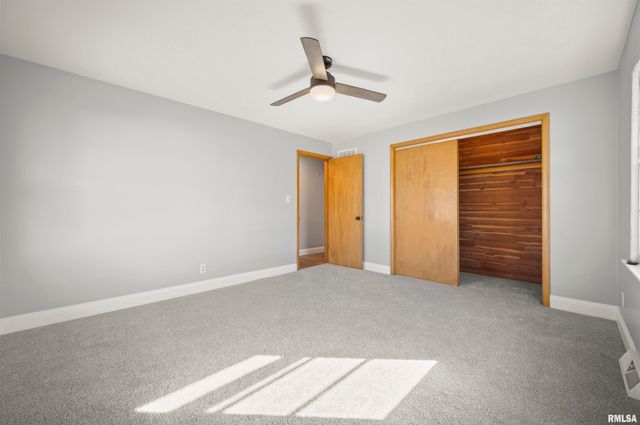 1021 W WESTWOOD Drive, Peoria, IL 61604