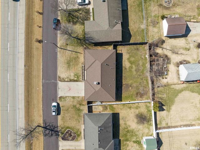 1021 W WESTWOOD Drive, Peoria, IL 61604