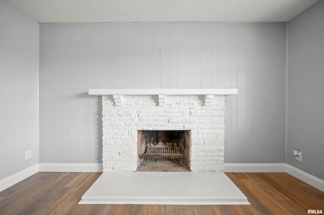 1021 W WESTWOOD Drive, Peoria, IL 61604