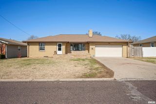 1021 W WESTWOOD Drive, Peoria, IL 61604