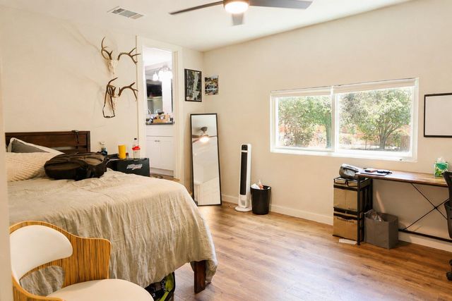 800 Barbara DR, San Marcos, TX 78666