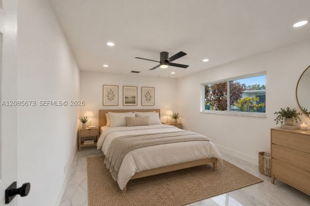 10601 NW 43rd Ct, Coral Springs, FL 33065