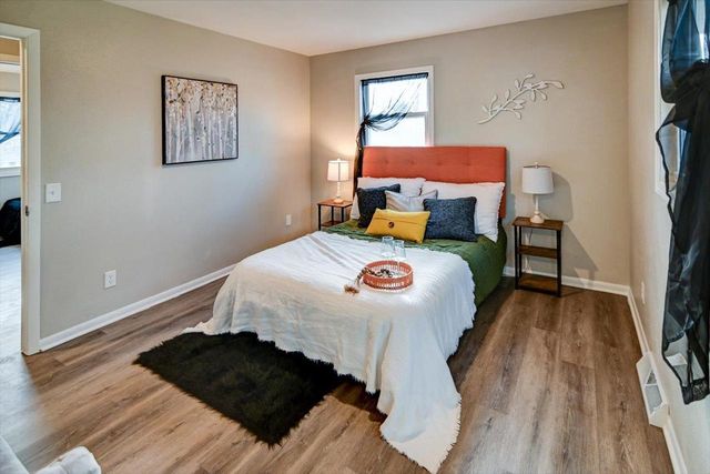 10 Ammerman Circle, Madison, WI 53716