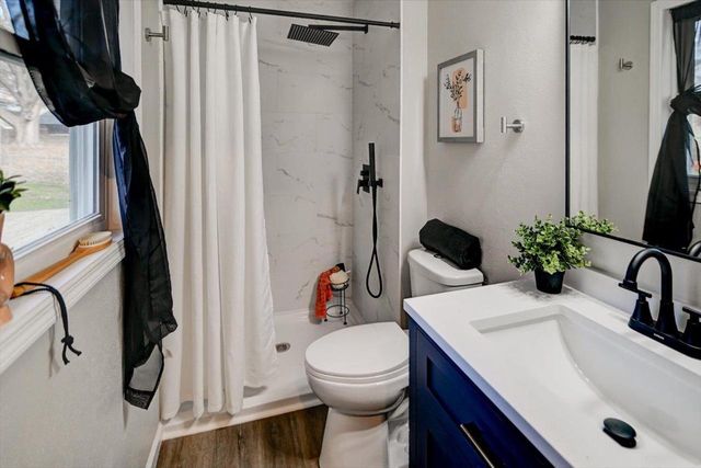 10 Ammerman Circle, Madison, WI 53716