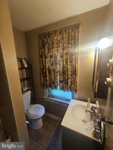 803 CUMBERLAND ST, Gloucester City, NJ 08030