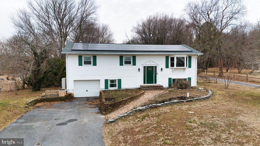 Image 1 of property listing at 3231 WILLIAMSVILLE RD, Houston, DE 19954