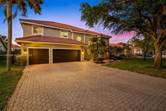 10237 NW 53rd Ct, Coral Springs, FL 33076