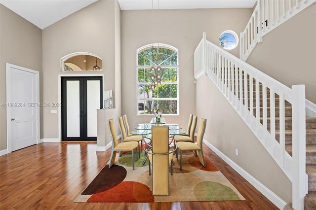 10237 NW 53rd Ct, Coral Springs, FL 33076