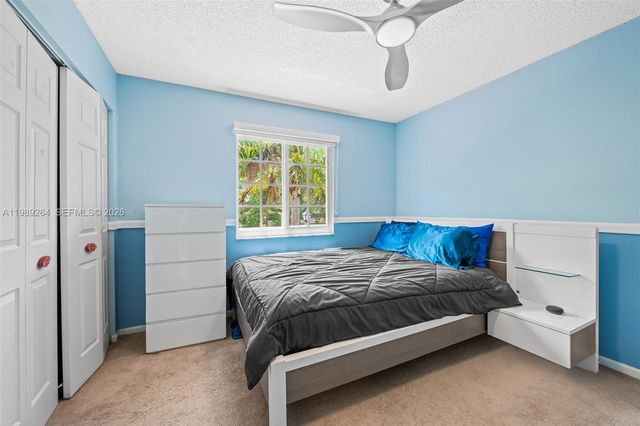 10237 NW 53rd Ct, Coral Springs, FL 33076