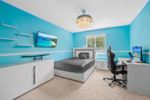 10237 NW 53rd Ct, Coral Springs, FL 33076