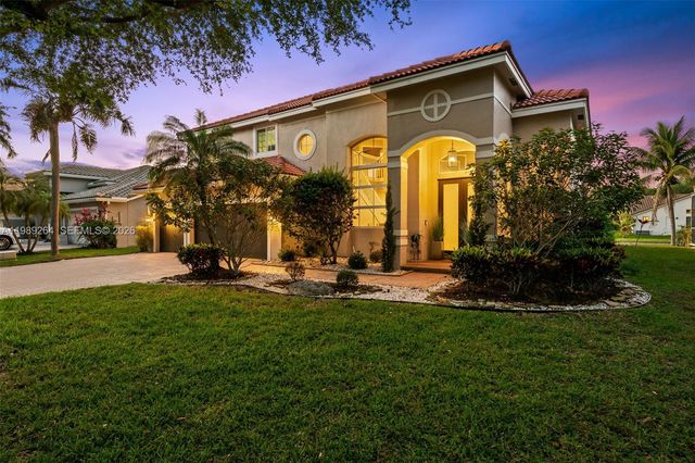 10237 NW 53rd Ct, Coral Springs, FL 33076