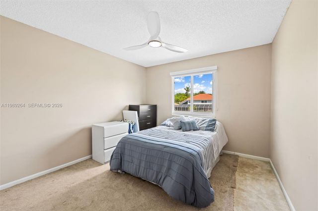 10237 NW 53rd Ct, Coral Springs, FL 33076